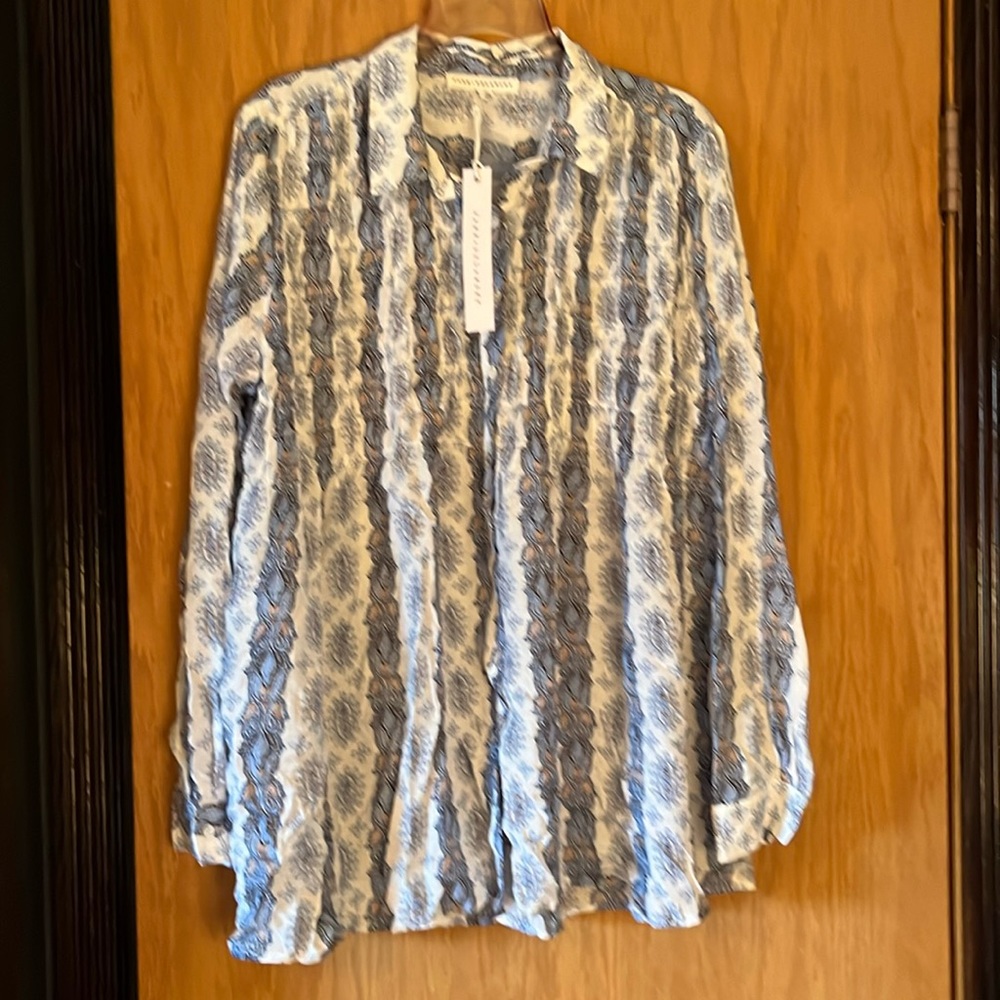 NWOT Jane and Delancey cute & flowy top